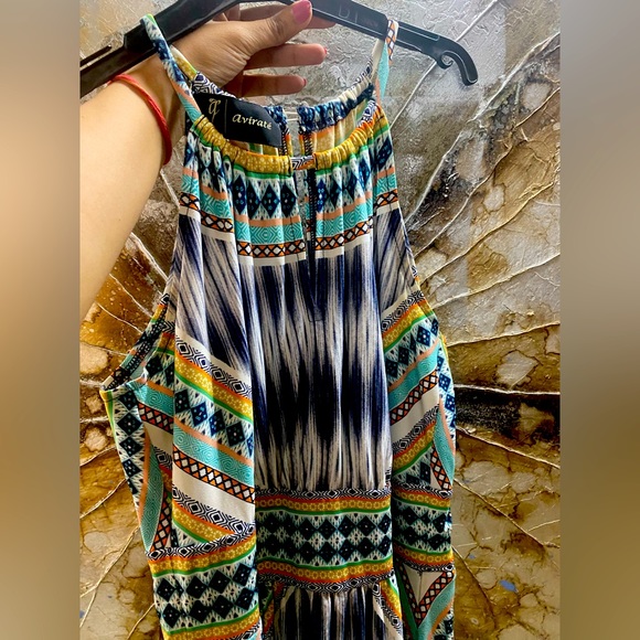 Beautiful AVIRATE MAXI DRESS. BRAND NEW. NEVER WORN. - Picture 3 of 5